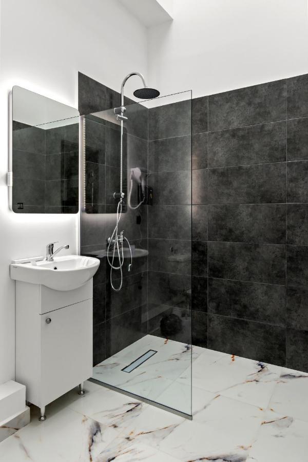 Selari Chambre Bucarest Exterior foto